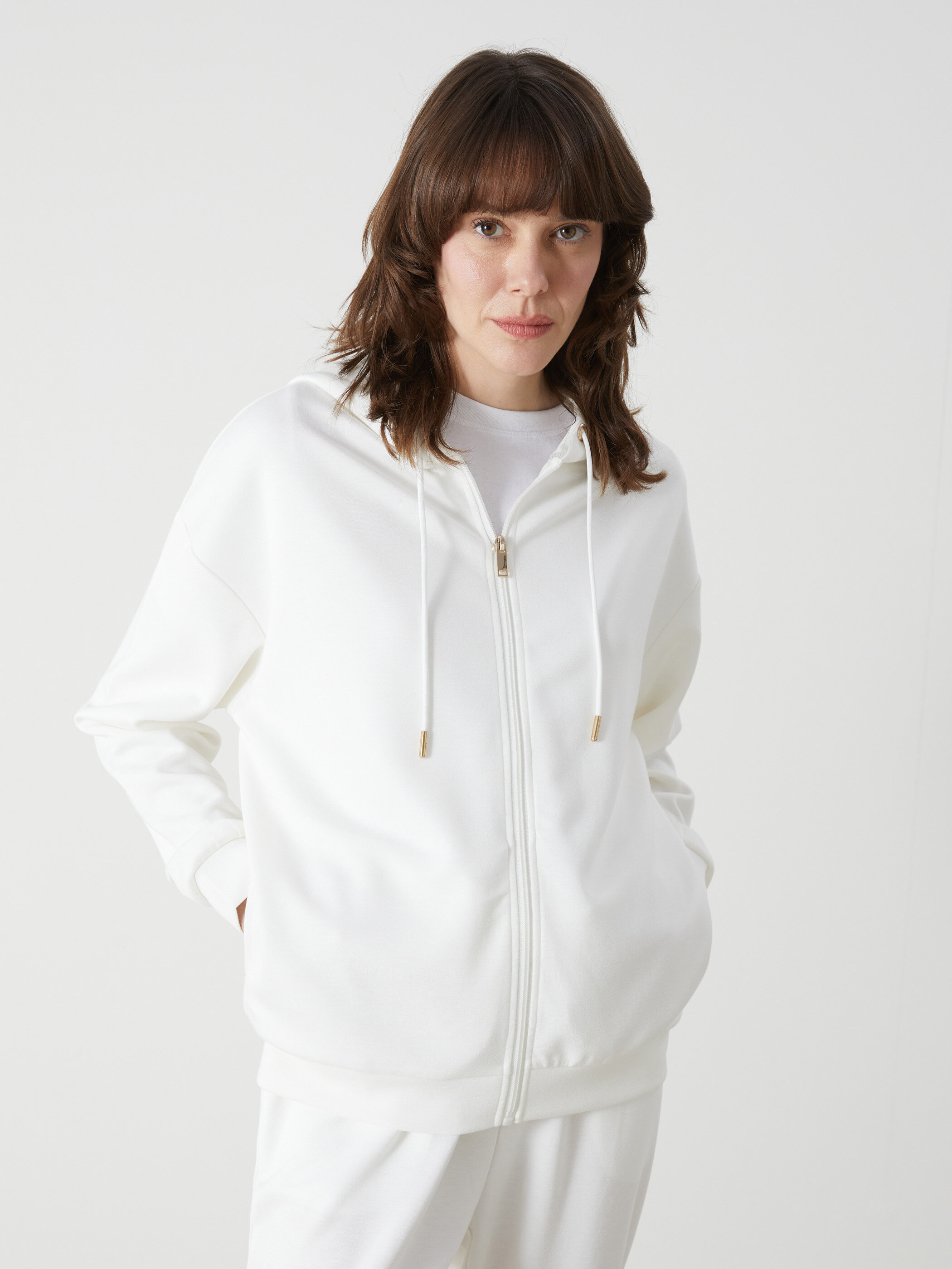 Trikotaj hirka — ekru