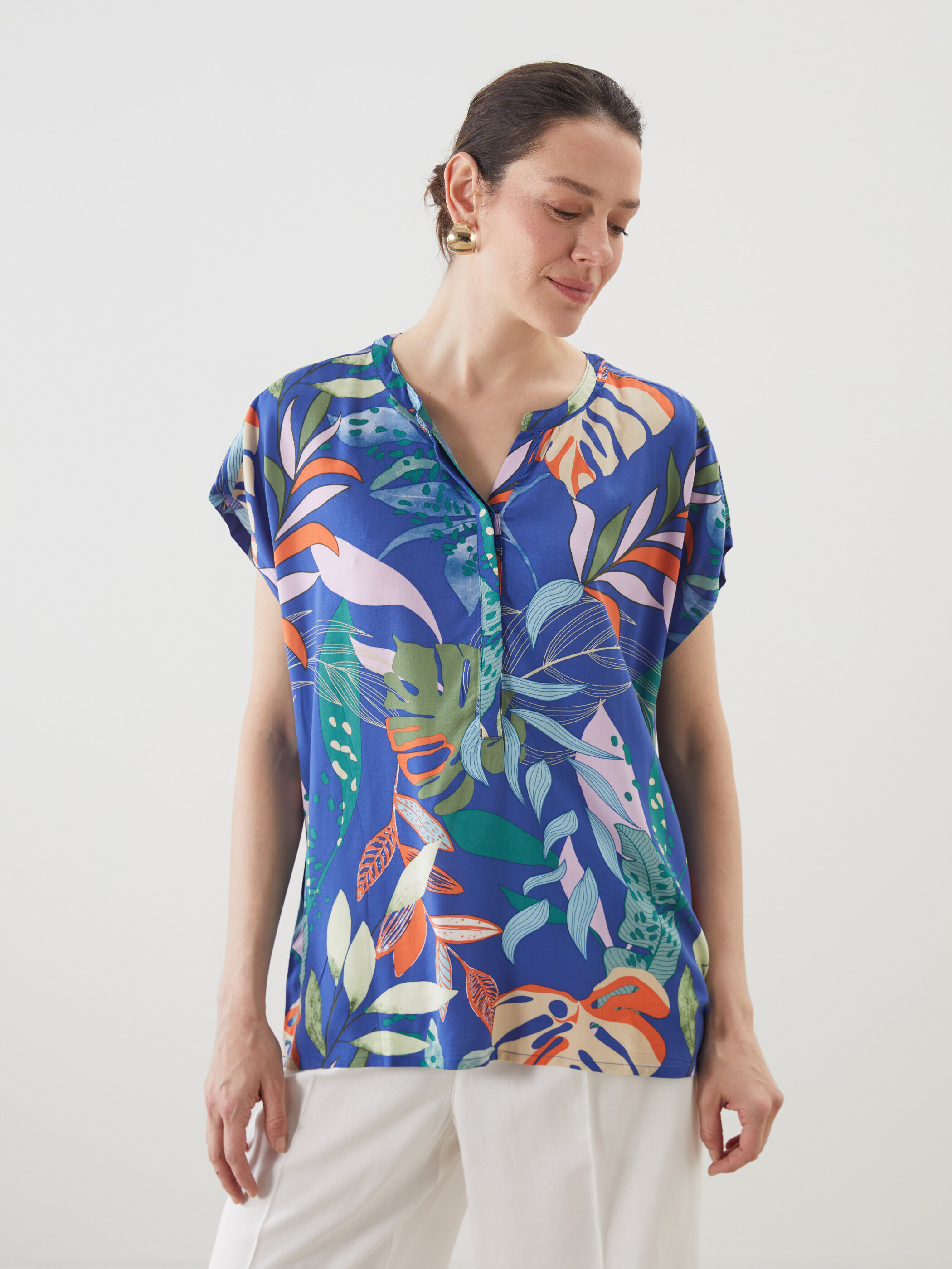 Toxuma printli bluz qısaqol — yaşıl printli