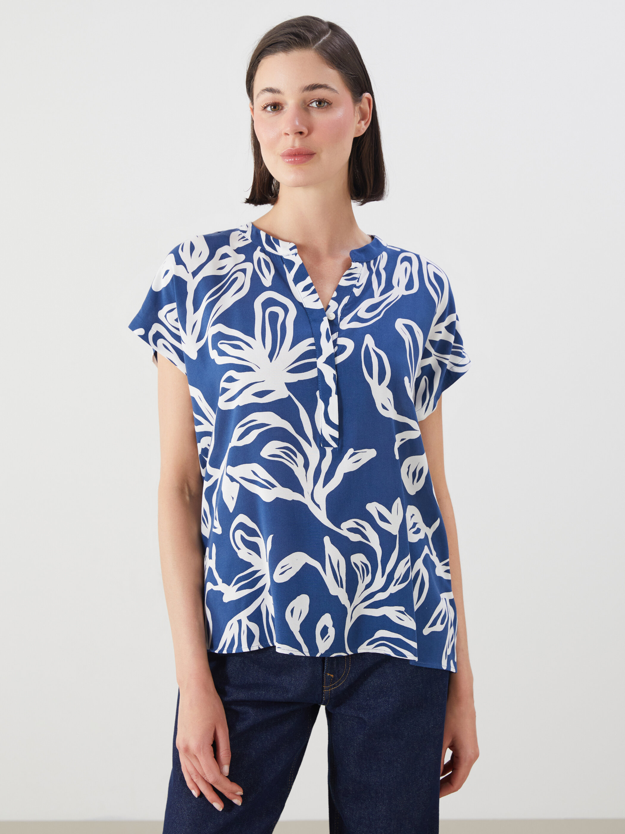 Toxuma printli bluz qısaqol — mavi printli