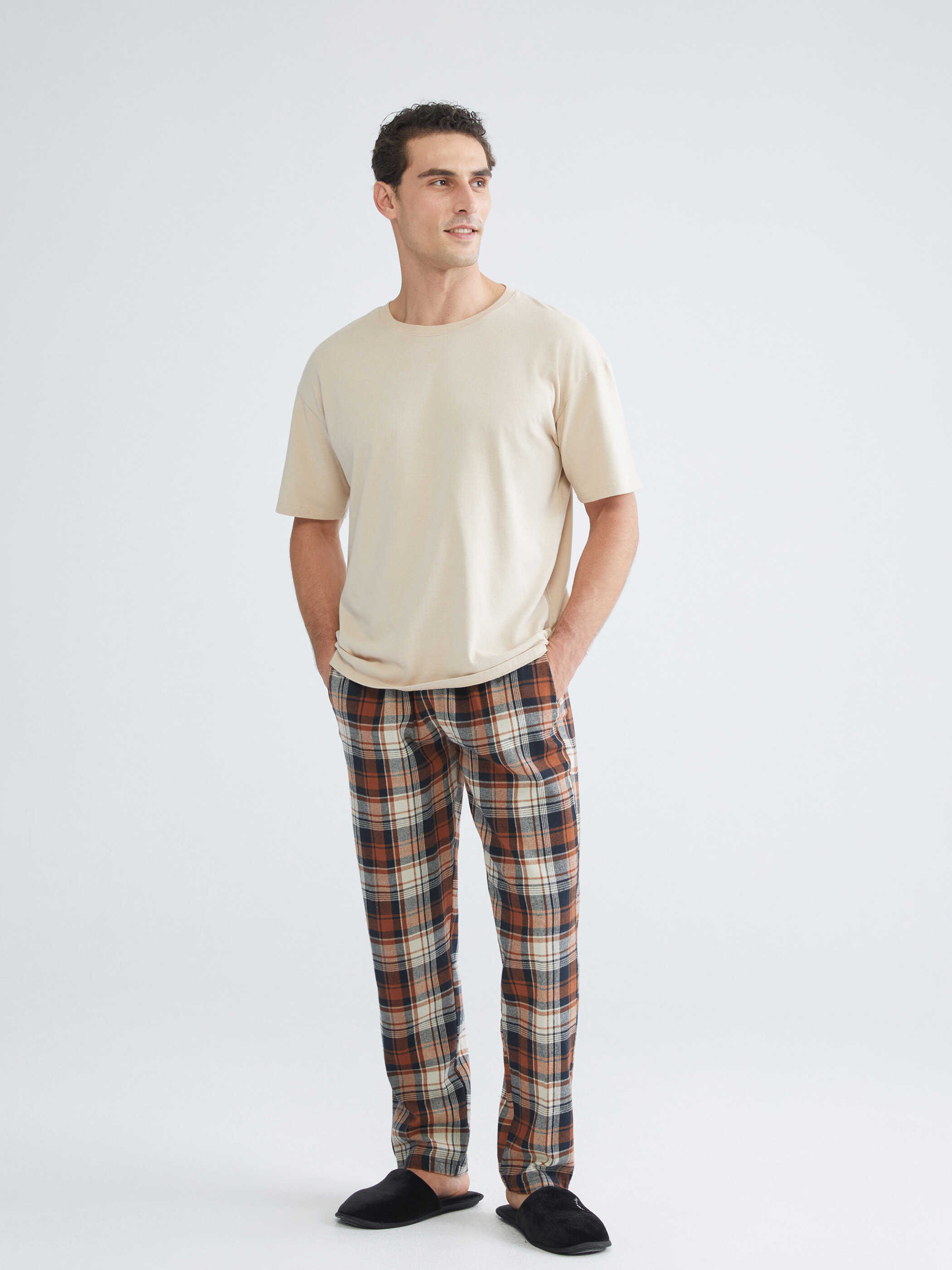 Trikotaj pijama — Kərpic yoxlanılıb