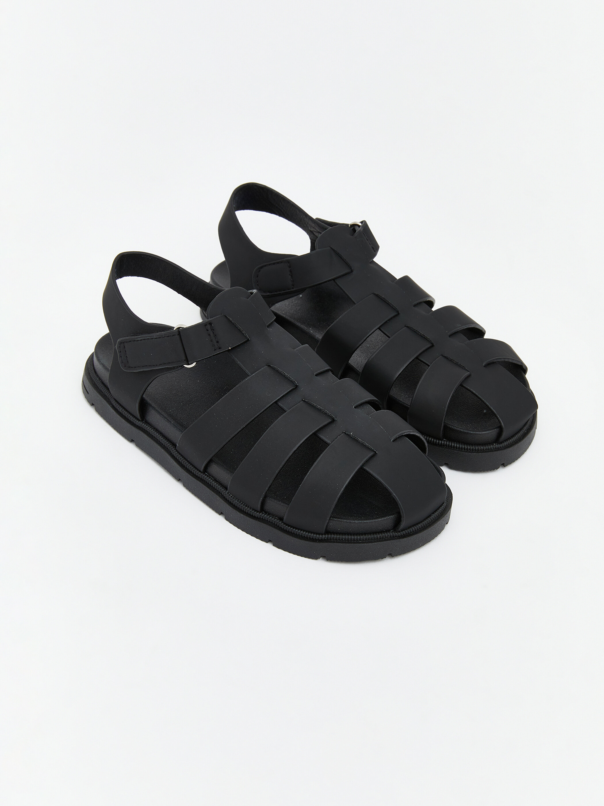 Sandal — qara