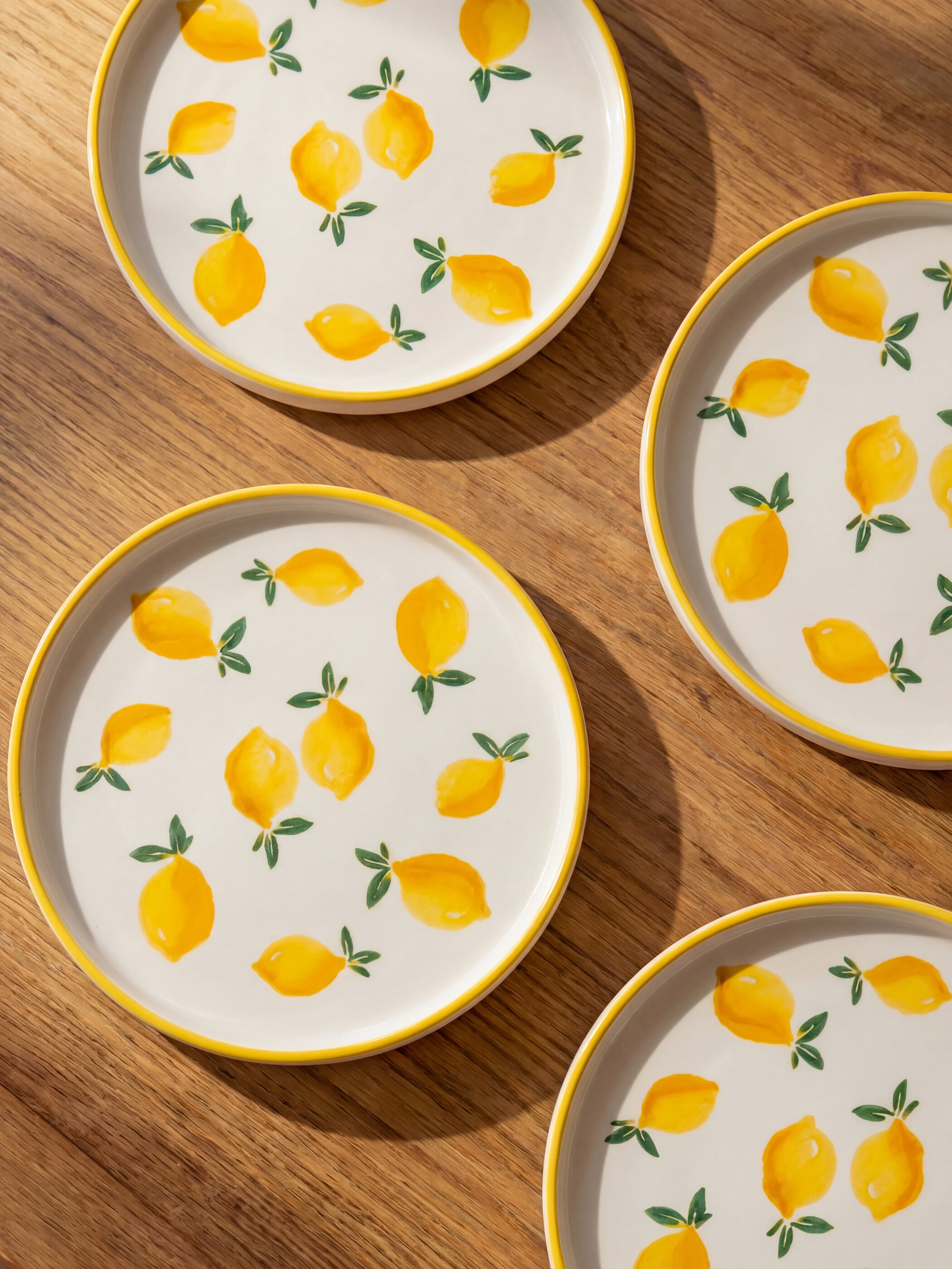 Pasta tabaği — qarışıq rəng